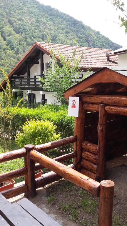 Pension Casa Natura Байле Херкулане Екстериор снимка